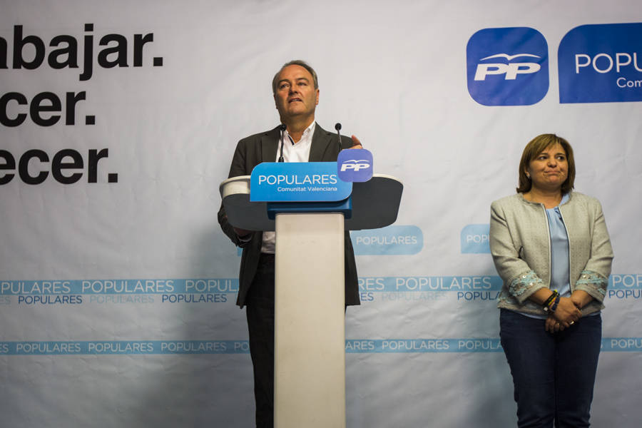 25-05-2015 ALBERTO FABRA HACE DECLARACIONES A LA PRENSA EN NOCHE ELECTORAL EN LA SEDE DEL PP EN LAS PASADAS ELECCIONES AUTONÓMICAS