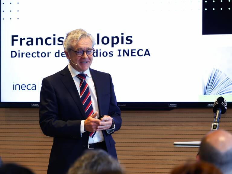 Presentación de estudio de Ineca sobre la industria alicantina en Actiu.