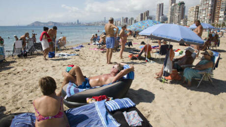 turistas en la Costa Blanca.