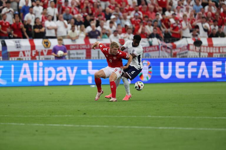 Foto: EFE/EPA/ABEDIN TAHERKENAREH