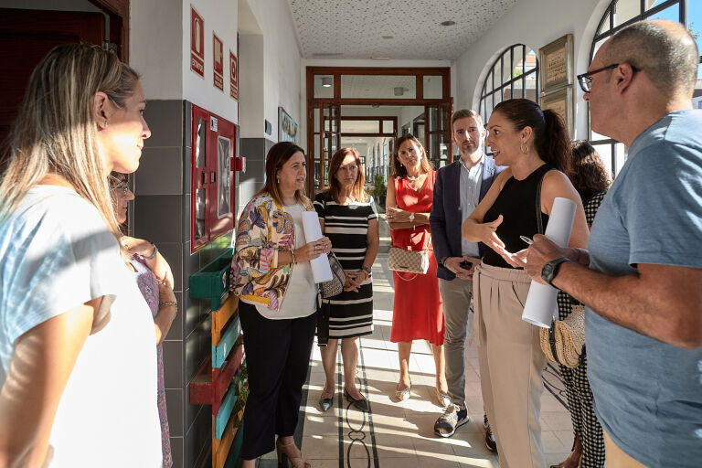 Esther Sapena, Gandia, La Safor, educación