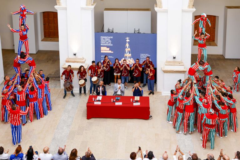 La Diputación de València, Muixeranga, valenciano