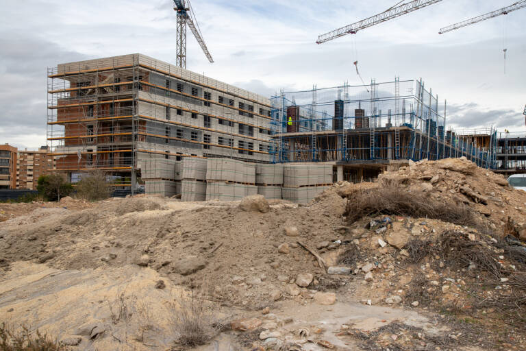 Viviendas en construcción en Alicante.